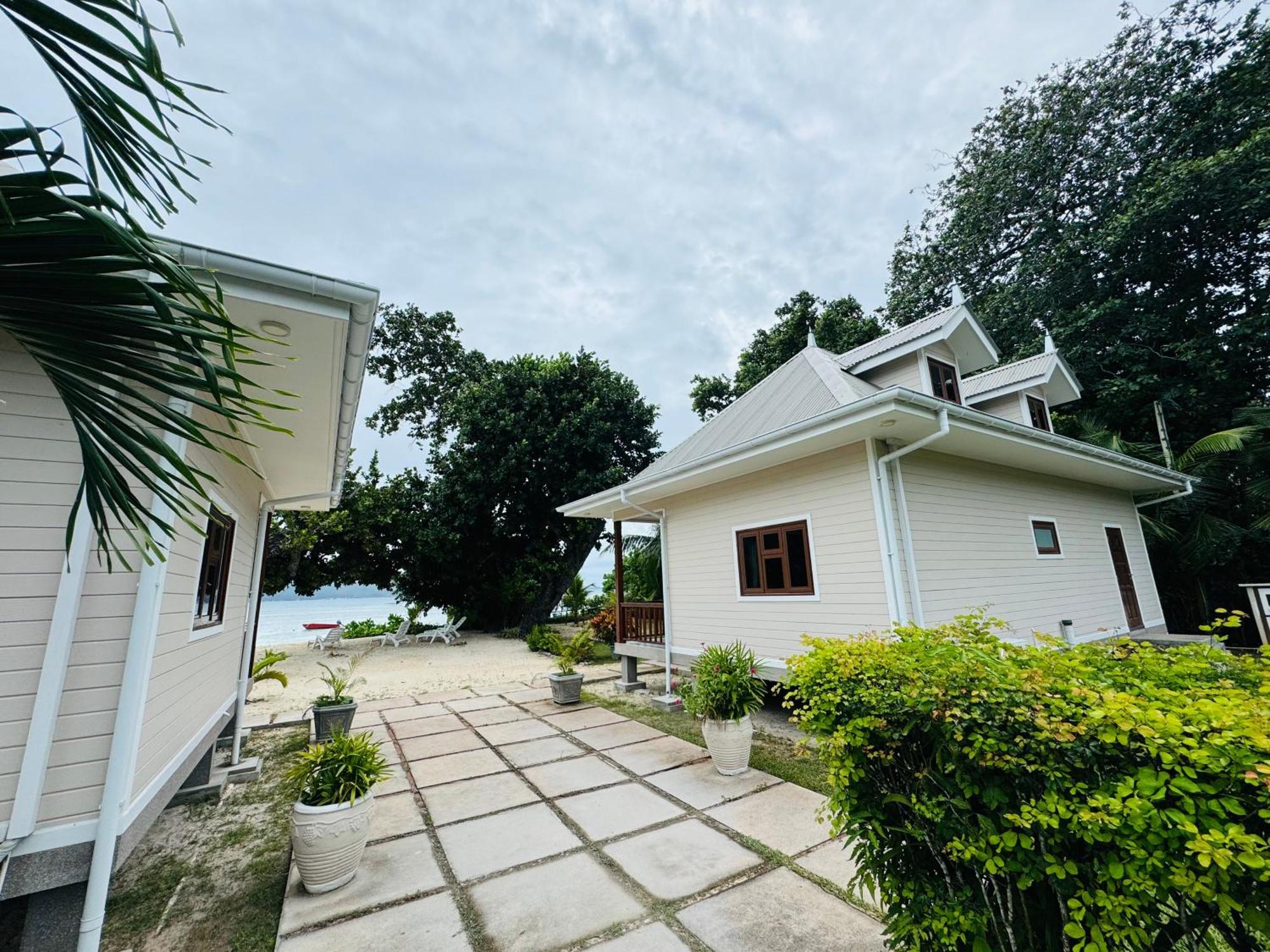 Digwa Beach Chalet La Digue Zewnętrze zdjęcie